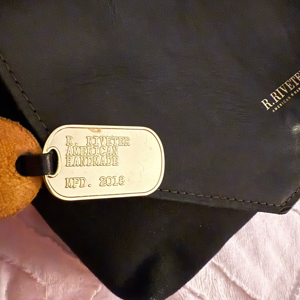 R. RIVETER leather and canvas bag, made in USA by military spouses! - Picture 8 of 12